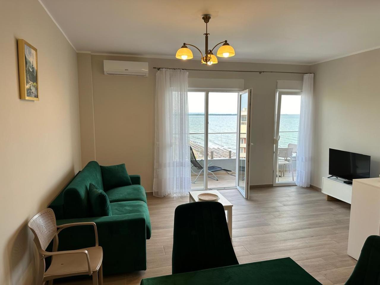 Sea La Vie Apartament